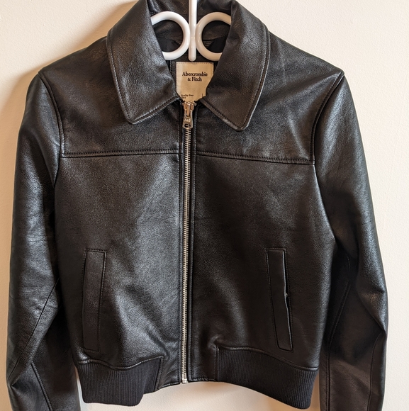 BNWT A&F Black Faux Leather Jacket - Picture 2 of 7